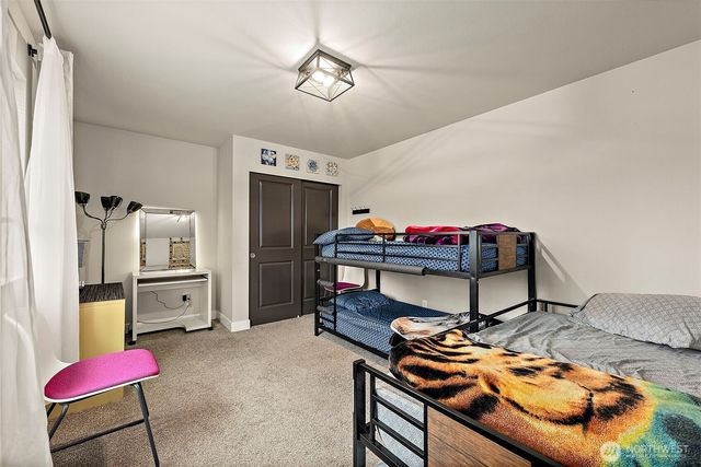 2806 NE Bowen Street, Bremerton, WA 98310