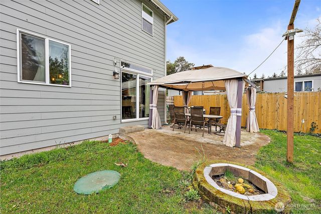 2806 NE Bowen Street, Bremerton, WA 98310