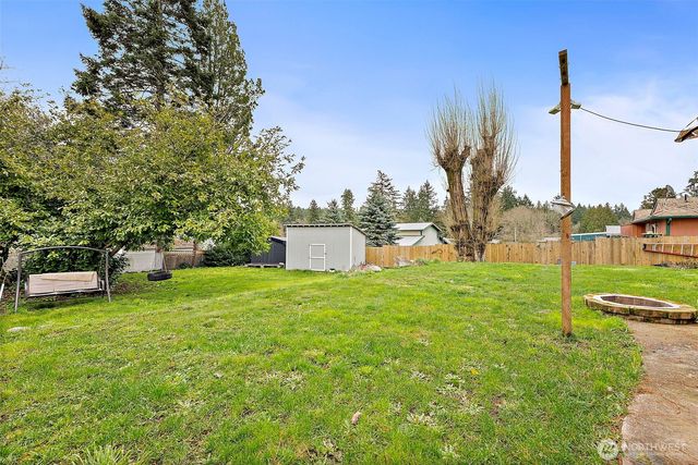 2806 NE Bowen Street, Bremerton, WA 98310