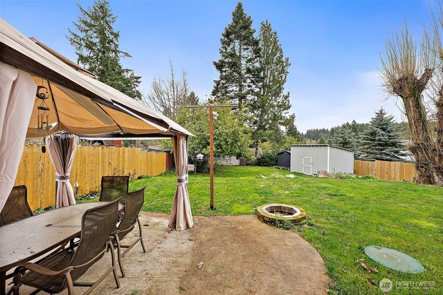 2806 NE Bowen Street, Bremerton, WA 98310