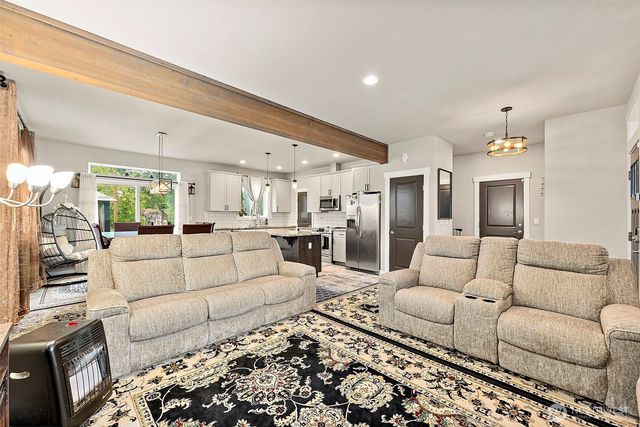 2806 NE Bowen Street, Bremerton, WA 98310