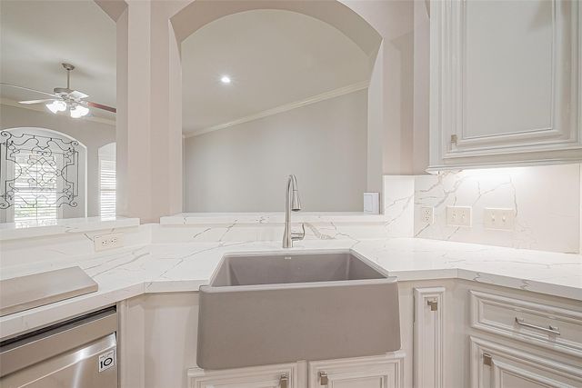 31902 Forest Pine Court, Conroe, TX 77385