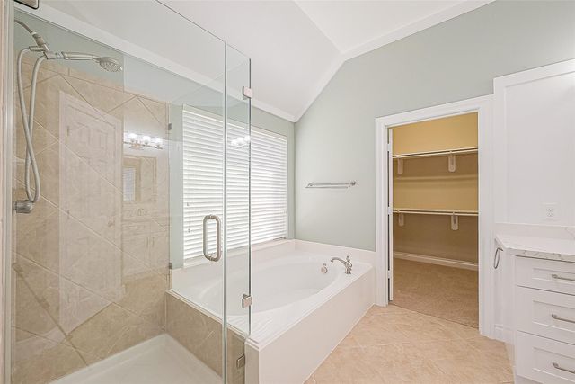 31902 Forest Pine Court, Conroe, TX 77385