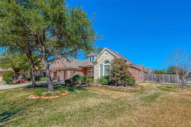 31902 Forest Pine Court, Conroe, TX 77385