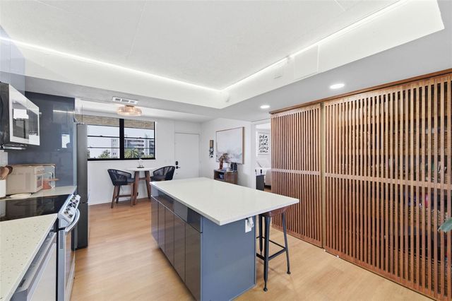 19701 GULF BOULEVARD 423, Indian Shores, FL 33785