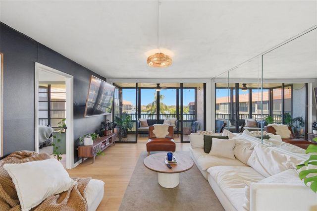 19701 GULF BOULEVARD 423, Indian Shores, FL 33785