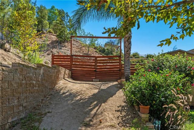 2830 Crestview Drive, Norco, CA 92860