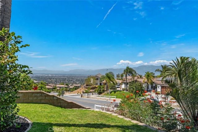 2830 Crestview Drive, Norco, CA 92860
