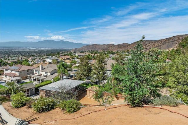 2830 Crestview Drive, Norco, CA 92860
