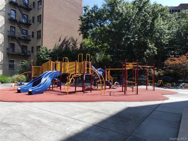 35-31 85th Street 5N, Jackson Heights, NY 11372