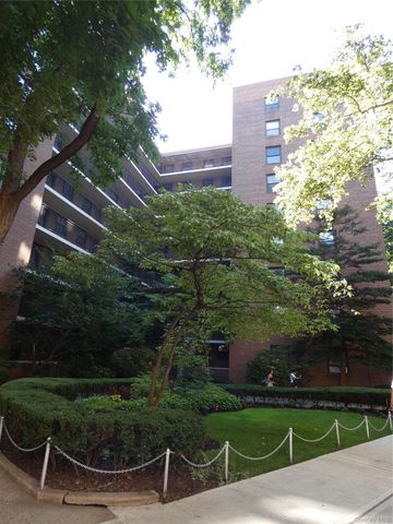 35-31 85th Street 5N, Jackson Heights, NY 11372