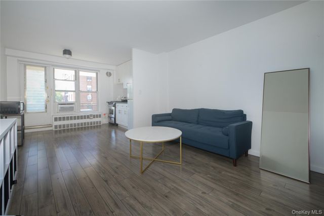 35-31 85th Street 5N, Jackson Heights, NY 11372