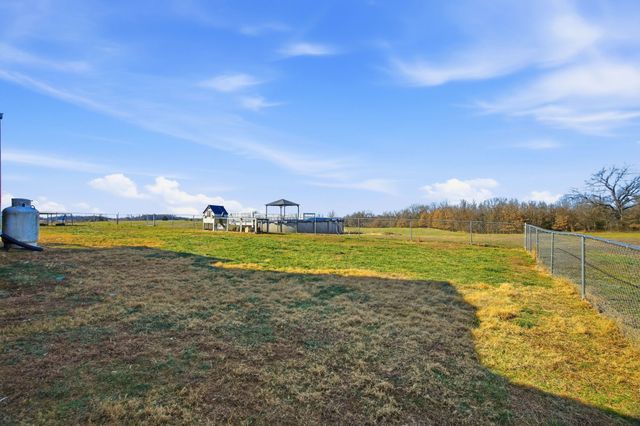 6212 H B Lee Rd, Springfield, TN 37172