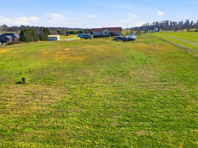 6212 H B Lee Rd, Springfield, TN 37172