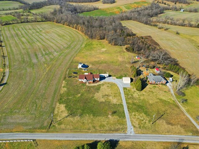 6212 H B Lee Rd, Springfield, TN 37172