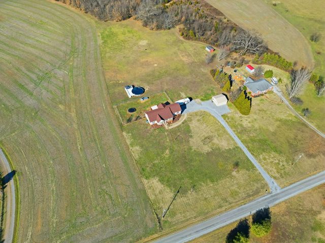 6212 H B Lee Rd, Springfield, TN 37172