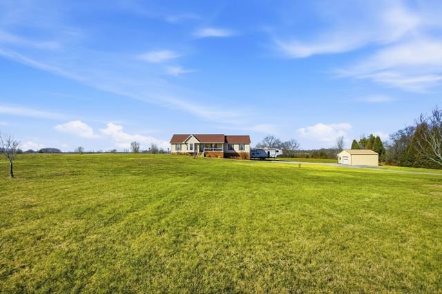 6212 H B Lee Rd, Springfield, TN 37172