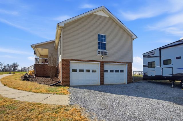 6212 H B Lee Rd, Springfield, TN 37172