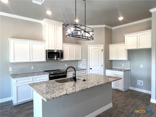 913 Antelope Trail, Temple, TX 76504