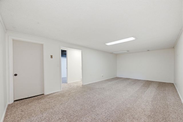 10800 E Kinkaid Ave, Wichita, KS 67207