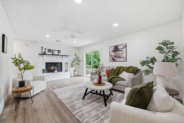 10800 E Kinkaid Ave, Wichita, KS 67207