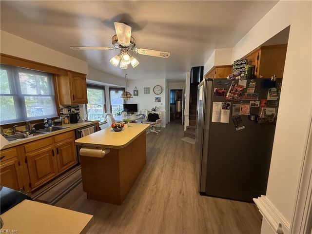 709 Harris Point DR, Virginia Beach, VA 23455
