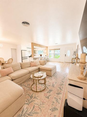 1818 MEADOW LANE, Clearwater, FL 33764