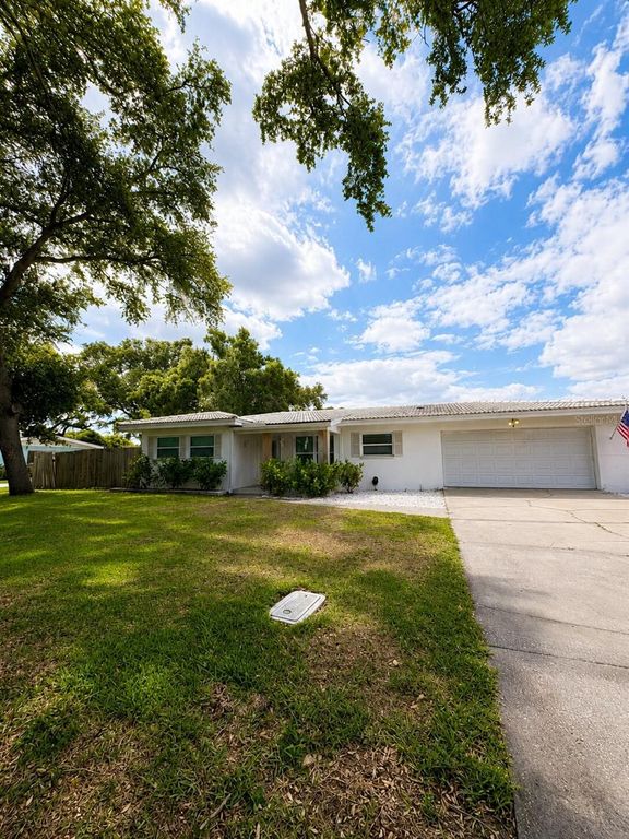 1818 MEADOW LANE, Clearwater, FL 33764