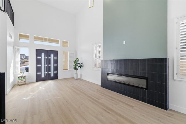 2566 Antique Blossom Avenue, Henderson, NV 89052