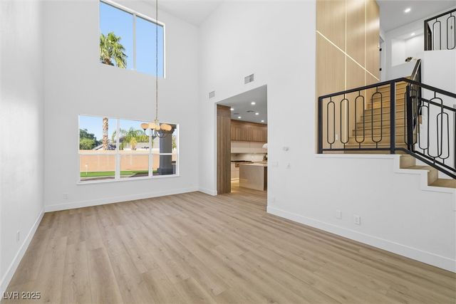 2566 Antique Blossom Avenue, Henderson, NV 89052