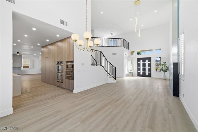 2566 Antique Blossom Avenue, Henderson, NV 89052