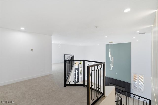 2566 Antique Blossom Avenue, Henderson, NV 89052