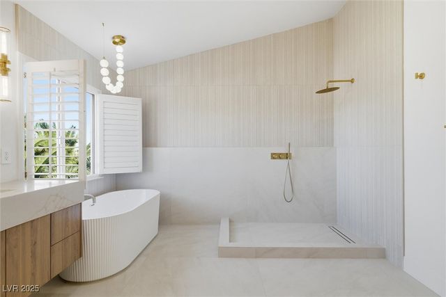 2566 Antique Blossom Avenue, Henderson, NV 89052