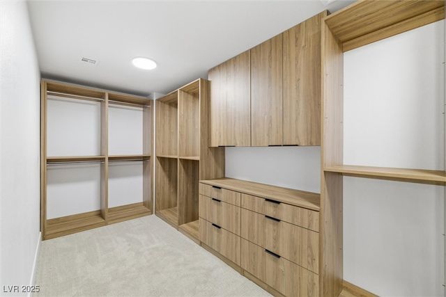 2566 Antique Blossom Avenue, Henderson, NV 89052