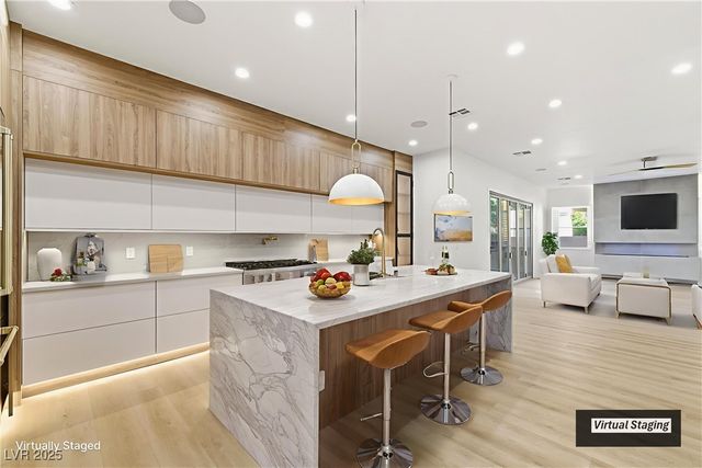 2566 Antique Blossom Avenue, Henderson, NV 89052