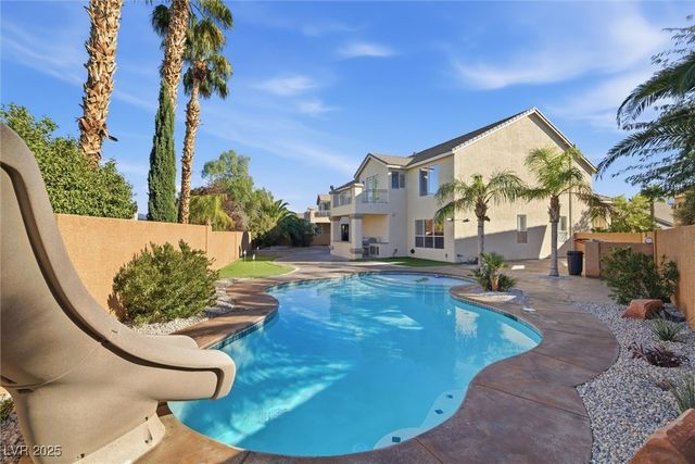2566 Antique Blossom Avenue, Henderson, NV 89052