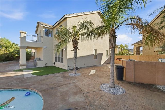 2566 Antique Blossom Avenue, Henderson, NV 89052