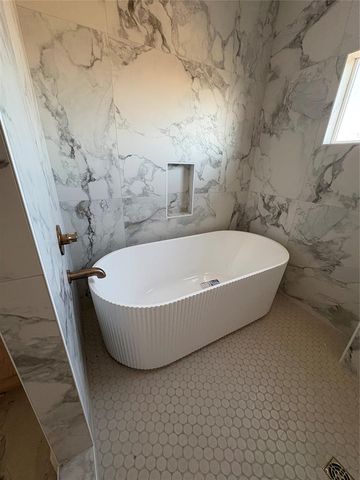 1128 NW 49th Street, Oklahoma City, OK 73118