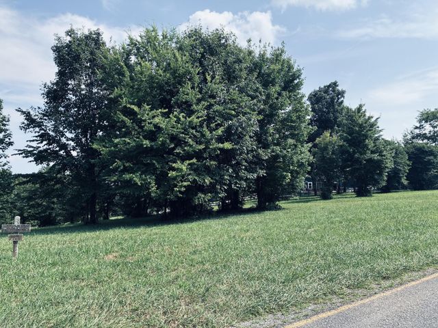 800 Sunset Circle, Jasper, TN 37347