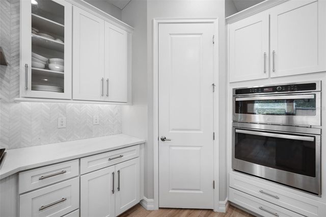 18308 LEAFMORE STREET, Lutz, FL 33548