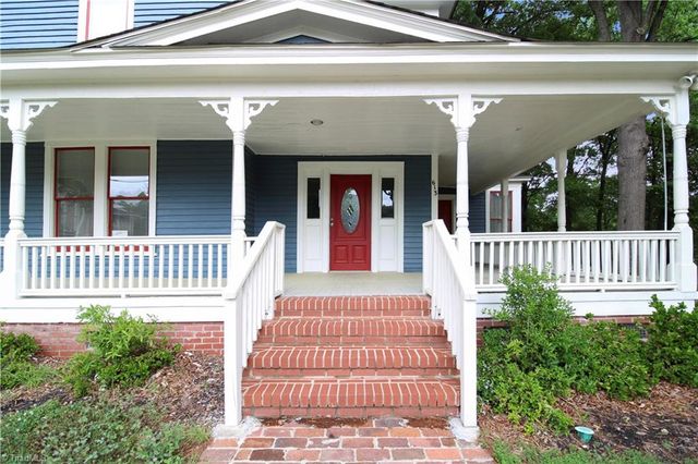 613 Douglas Street, Greensboro, NC 27406