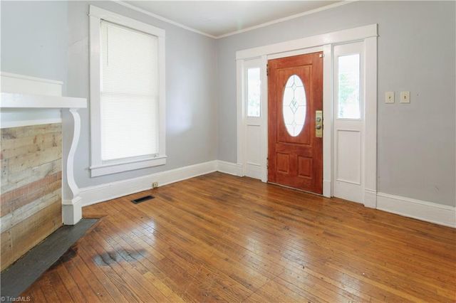 613 Douglas Street, Greensboro, NC 27406