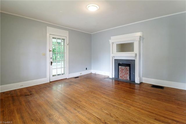 613 Douglas Street, Greensboro, NC 27406