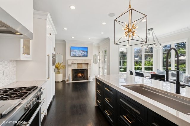 358 Winnetka Avenue, Winnetka, IL 60093