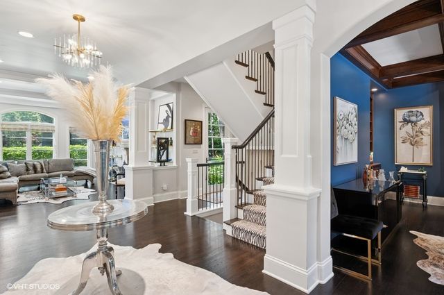 358 Winnetka Avenue, Winnetka, IL 60093