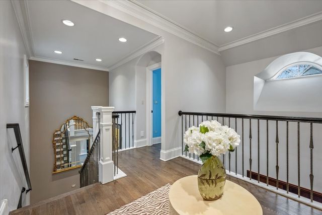 358 Winnetka Avenue, Winnetka, IL 60093