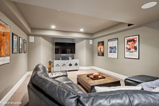 358 Winnetka Avenue, Winnetka, IL 60093