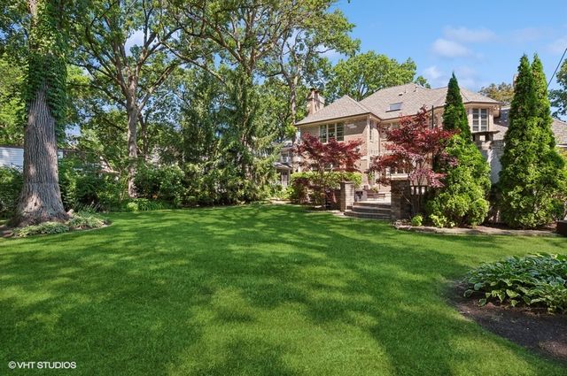 358 Winnetka Avenue, Winnetka, IL 60093