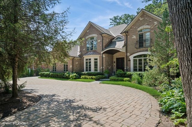 358 Winnetka Avenue, Winnetka, IL 60093