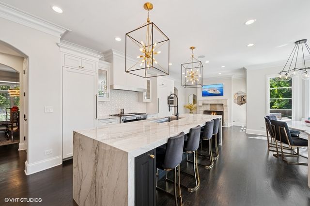 358 Winnetka Avenue, Winnetka, IL 60093